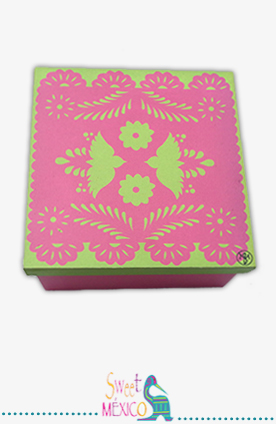 "Papel picado" rosa-verde