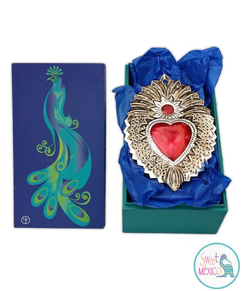 "Pavo real" con Artesan&iacute;a en lat&oacute;n